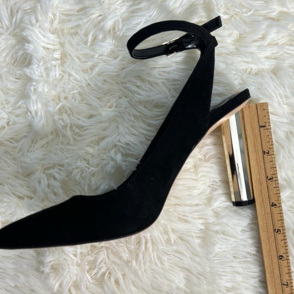 COPY - JLo heels color black and gold, size 9 - Picture 3 of 16